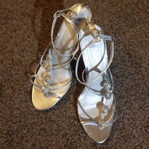 Shiehk Issey Silver Heels
